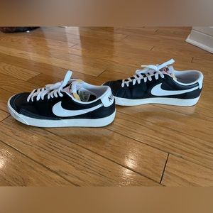 Nike Blazer Low 77 (Size Men’s 10.5)